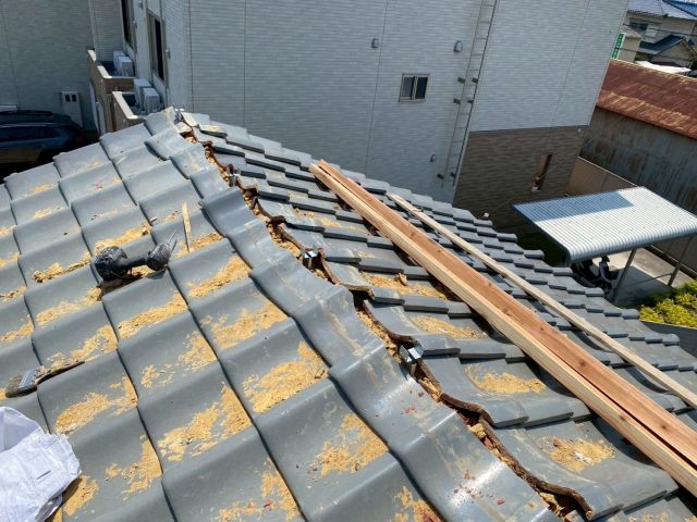姫路市で棟部強力棟金具新設